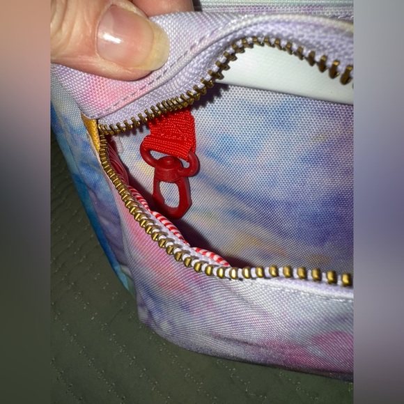 Herschel Tie-Dye adjustable strap Backpack. NWOT - Picture 9 of 13